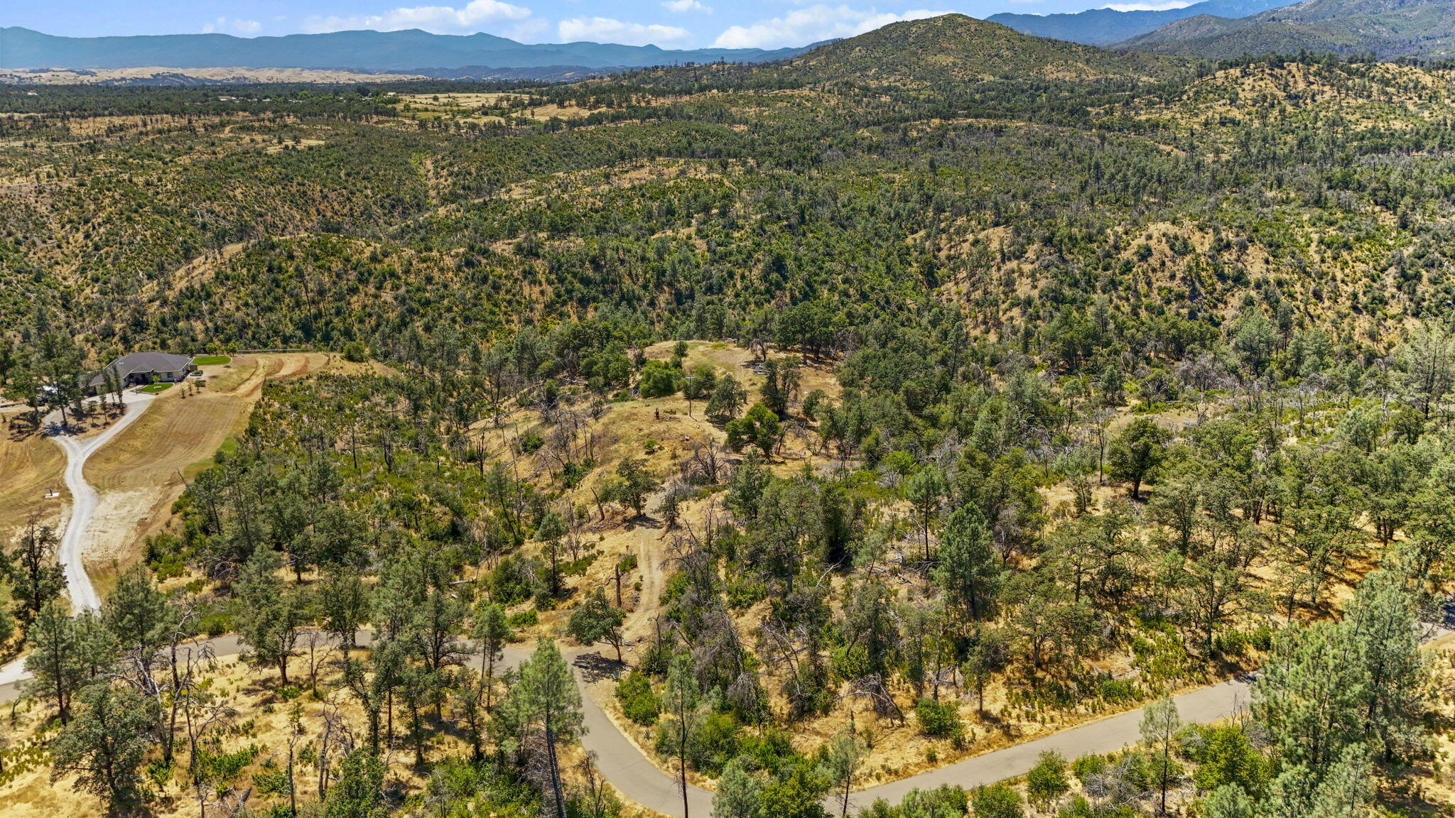 8034 Muletown Road Redding, CA 96001 - Photo 7 of 17 2-web-or-mls-DJI_20260610140313_0099_D