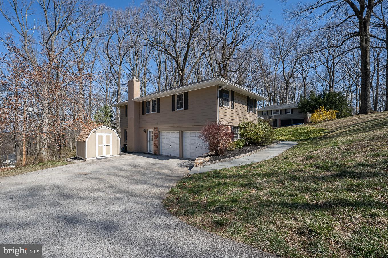 333 Saunders Drive Wayne, PA 19087 - Photo 23 of 26 Two Car Attached Garage