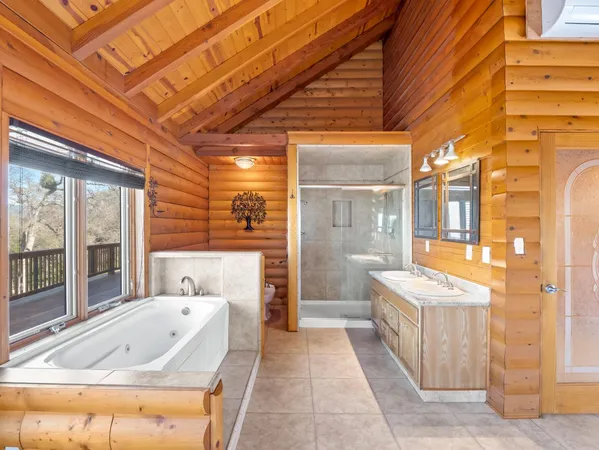 $650,000 | 37678 Cardinal Lane, Squaw Valley, CA 93675