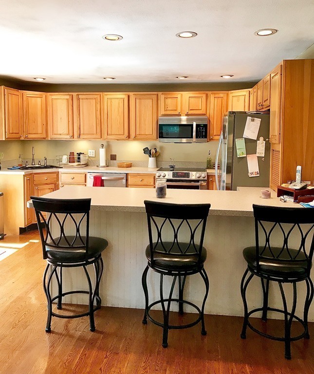 292 Nashua Road Groton, MA 01450 - Photo 5 of 23 Gallery Image 5
