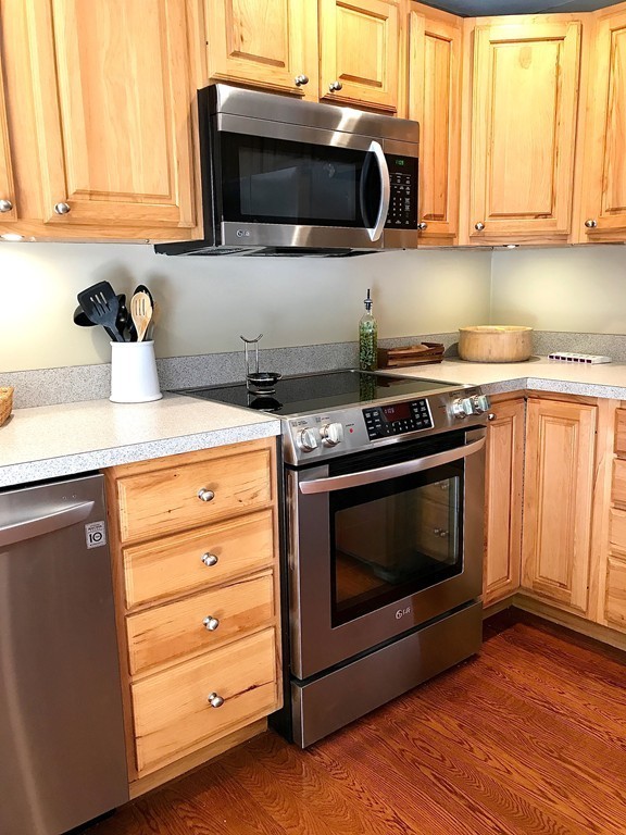 292 Nashua Road Groton, MA 01450 - Photo 7 of 23 Gallery Image 7