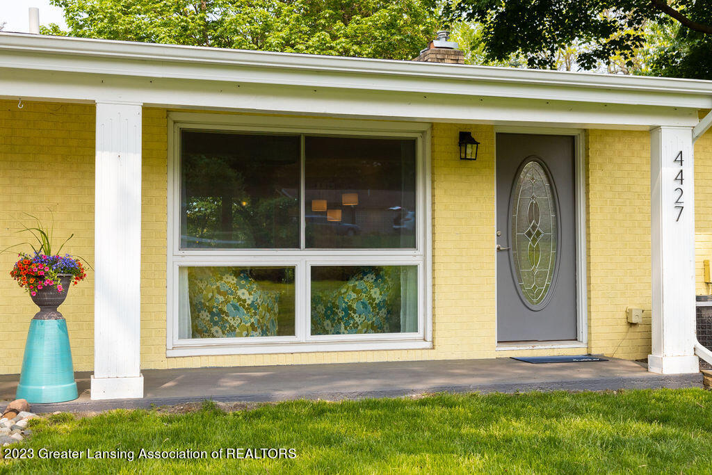 4427 Barton Road Lansing, MI 48917 - Photo 20 of 59 4427 Barton