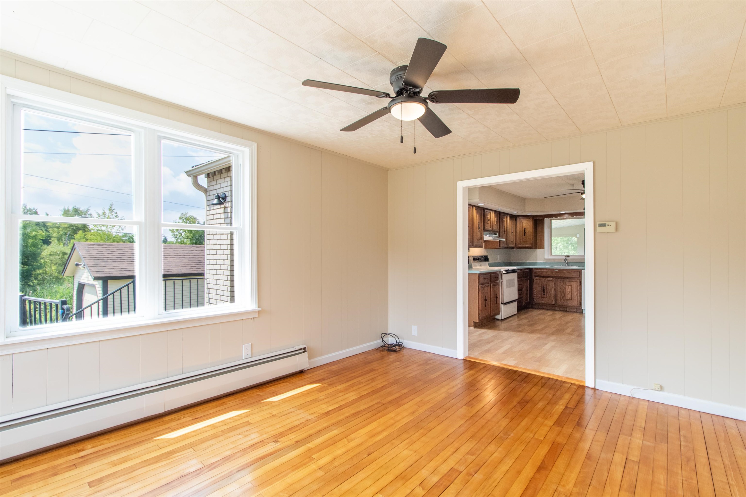 573 Sias Avenue Newport, VT 05855 - Photo 13 of 60