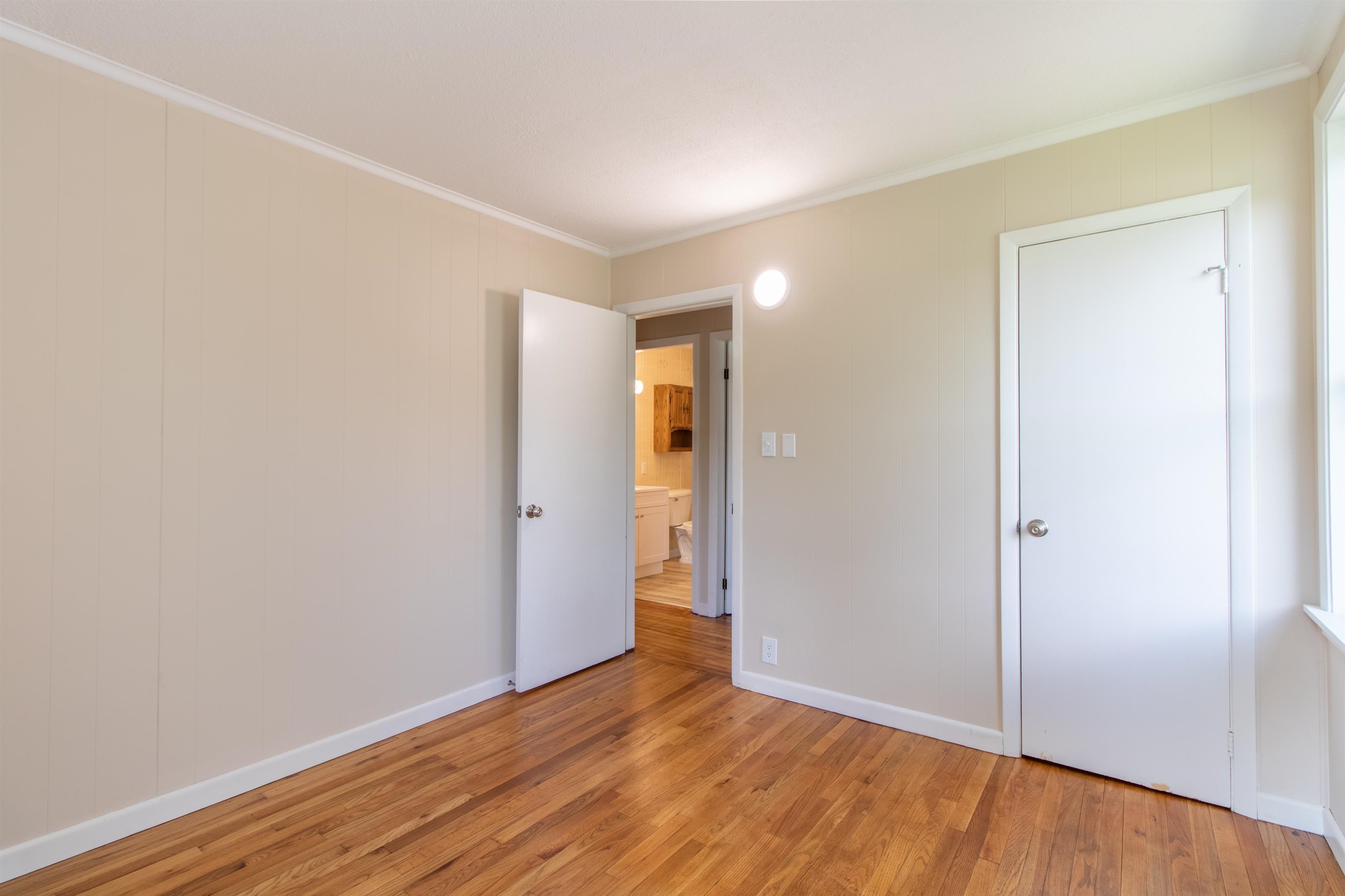 573 Sias Avenue Newport, VT 05855 - Photo 18 of 60