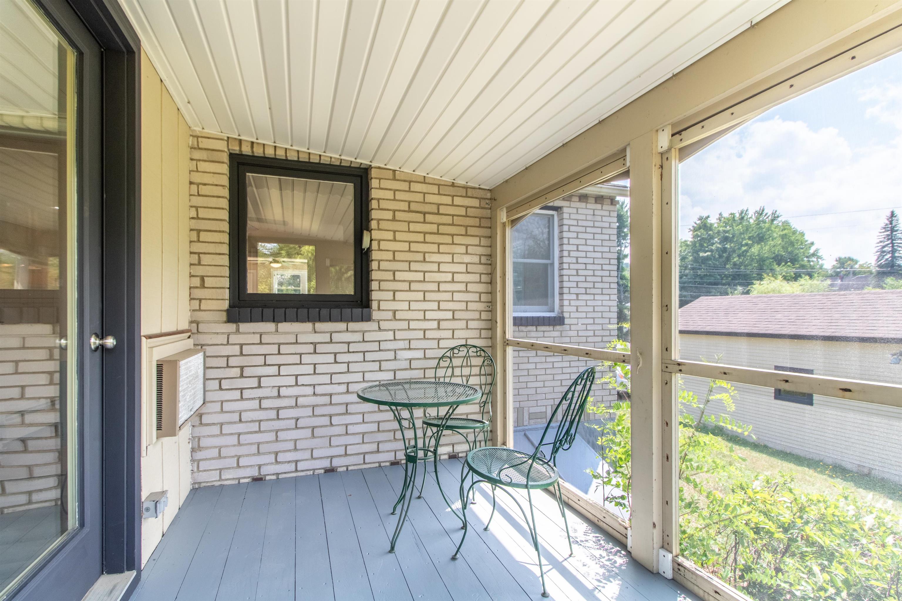 573 Sias Avenue Newport, VT 05855 - Photo 29 of 60