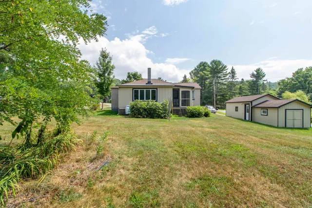 $269,500 | 573 Sias Avenue, Newport, VT 05855