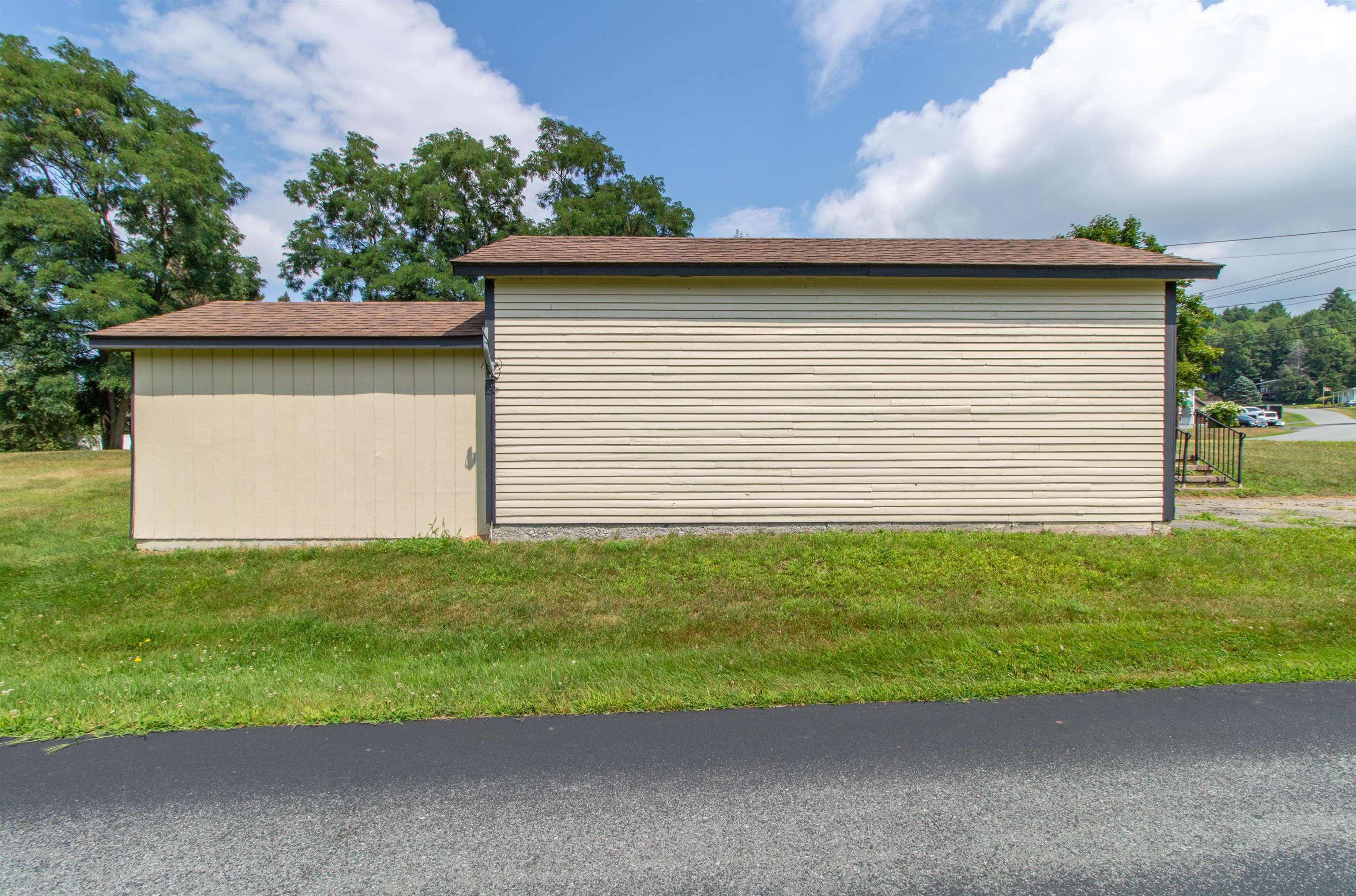 573 Sias Avenue Newport, VT 05855 - Photo 44 of 60