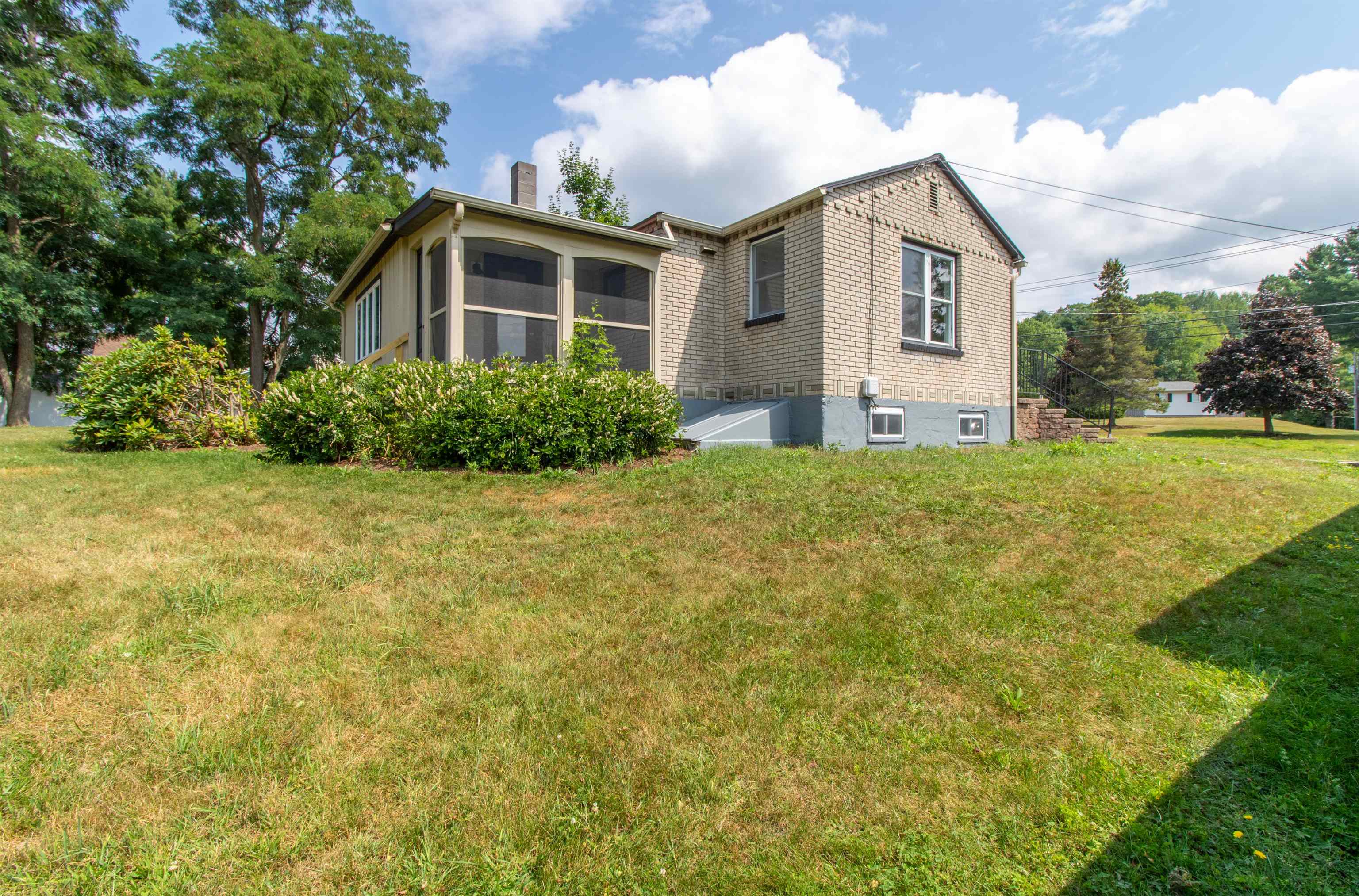 573 Sias Avenue Newport, VT 05855 - Photo 46 of 60