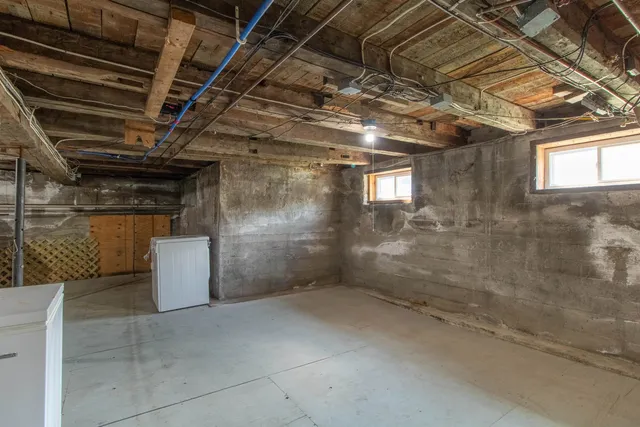 $269,500 | 573 Sias Avenue, Newport, VT 05855