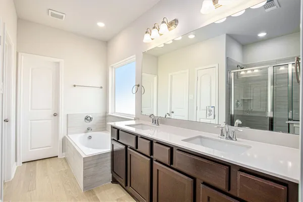 $299,990 | 4309 Ellison Street, Bay City, TX 77414