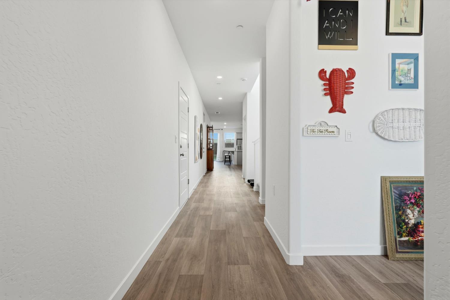 4225 Hampton Way Clovis, CA 93619 - Photo 13 of 64