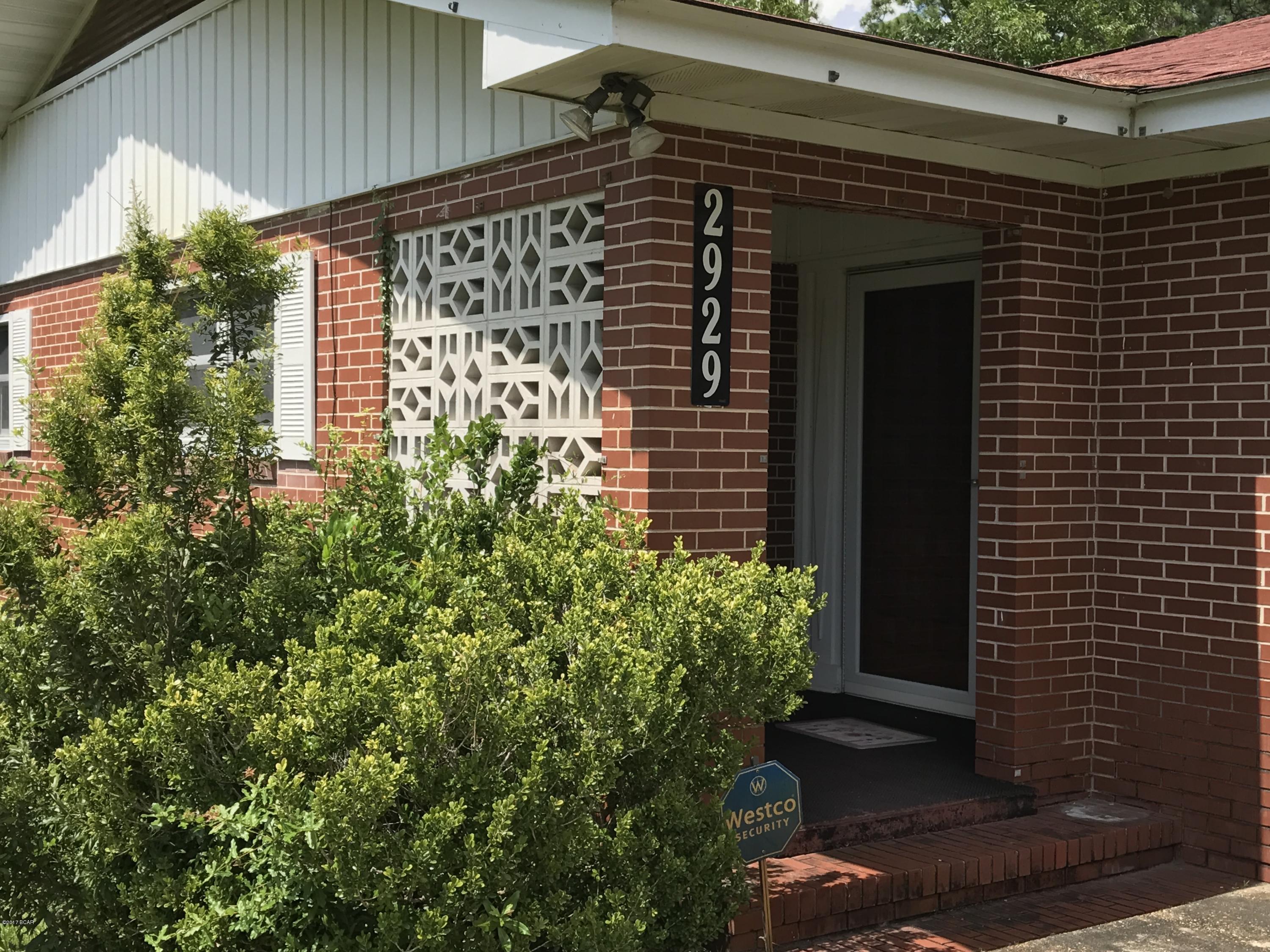 2929 Douglas Road Panama City, FL 32405 - Photo 5 of 56 Gallery Image 5