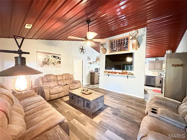 $359,900 | 3010 County Road 2330, Salem, MO 65560