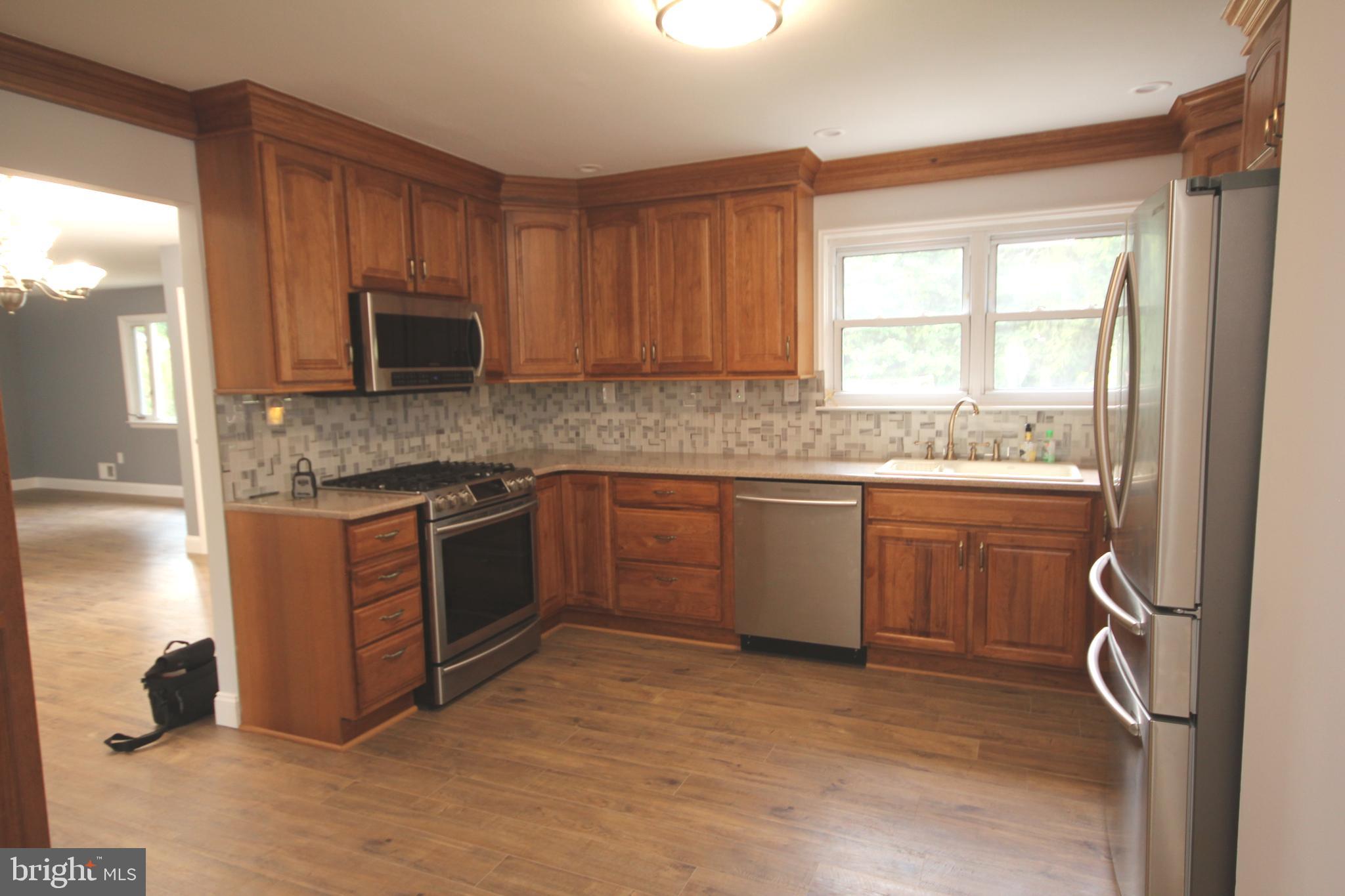 7 Compton Way Hamilton, NJ 08690 - Photo 10 of 16