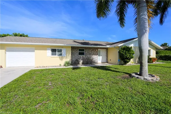 $4,550 | 698 107th Avenue North, Naples, FL 34108