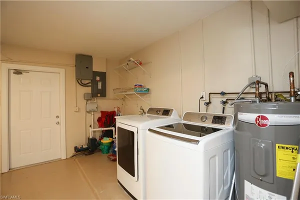 $4,550 | 698 107th Avenue North, Naples, FL 34108
