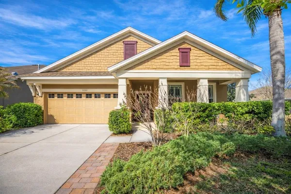 $569,000 | 5323 Crosscourt View Drive, Lithia, FL 33547