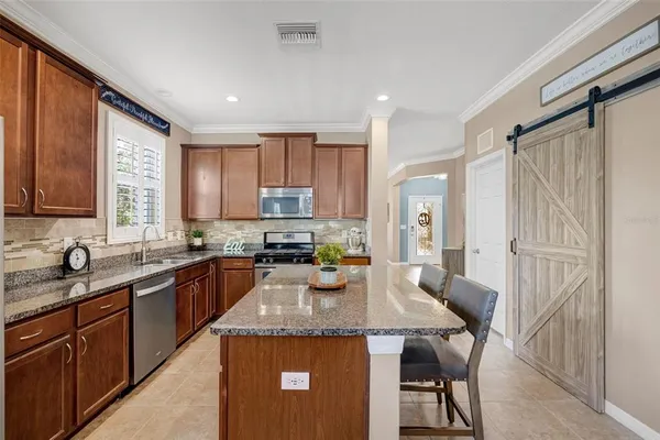$569,000 | 5323 Crosscourt View Drive, Lithia, FL 33547
