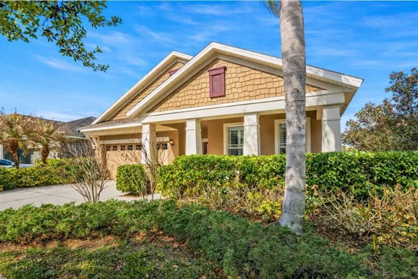 $569,000 | 5323 Crosscourt View Drive, Lithia, FL 33547
