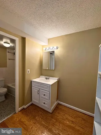 $1,500 | 2500 North Van Dorn Street, Unit 316, Alexandria, VA 22302