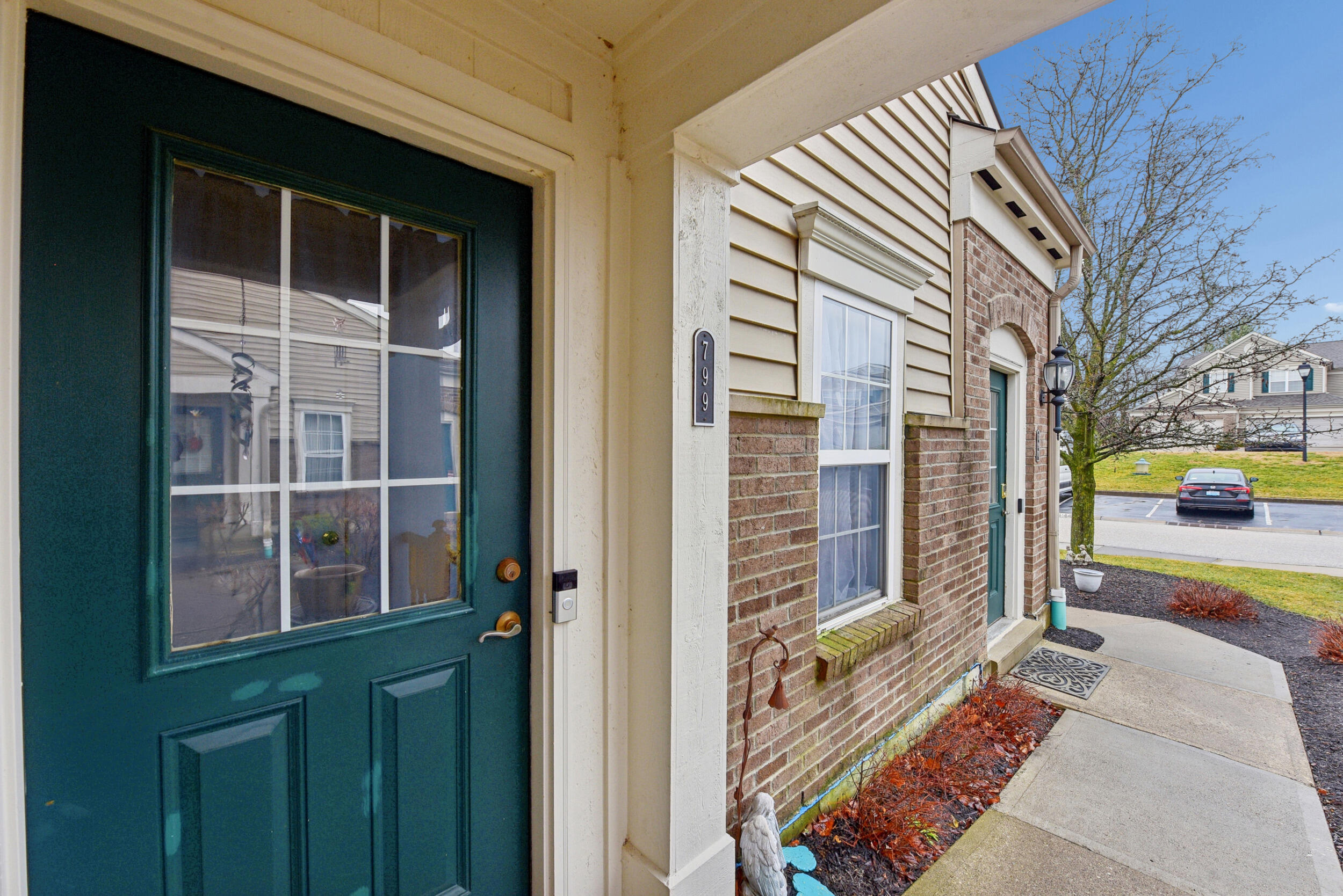 799 Slate View Newport, KY 41076 - Photo 2 of 36