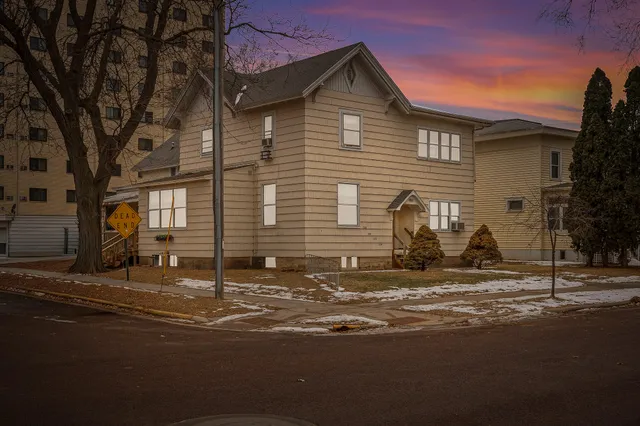 $475,000 | 328 8th Street South, La Crosse, WI 54601