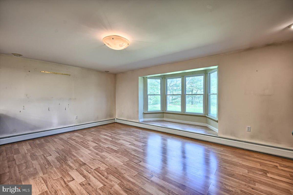 534 Truce Road New Providence, PA 17560 - Photo 12 of 46 Dining Room