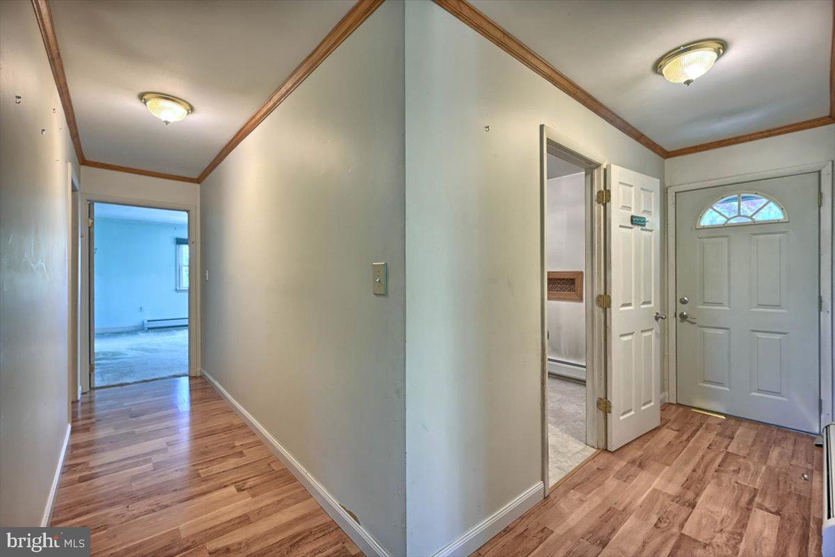 534 Truce Road New Providence, PA 17560 - Photo 29 of 46 Hallway