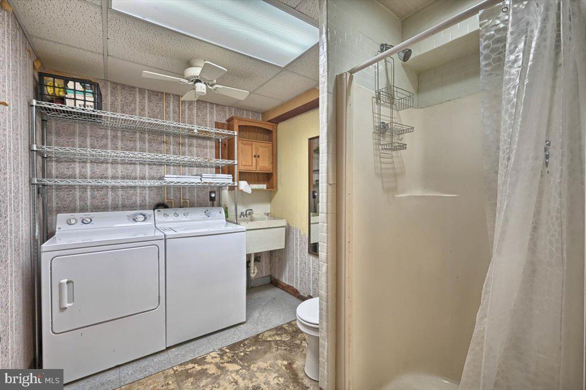 534 Truce Road New Providence, PA 17560 - Photo 36 of 46 Laundry Room/Full Bathroom on Main Level
