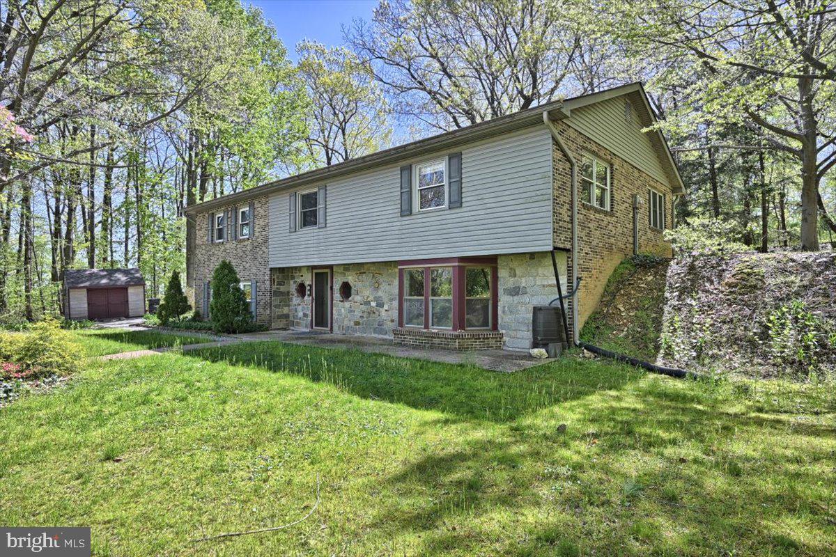 534 Truce Road New Providence, PA 17560 - Photo 6 of 46 Front View