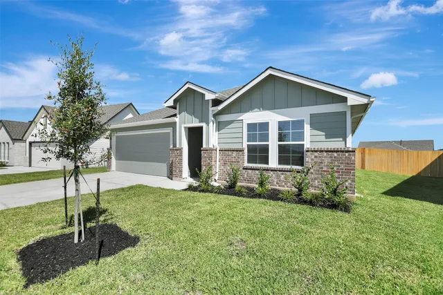 $2,400 | 1718 San Jacinto Drive, Brenham, TX 77833