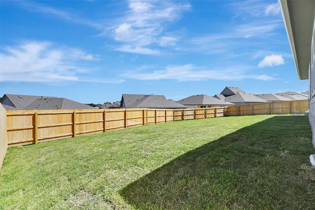 $2,400 | 1718 San Jacinto Drive, Brenham, TX 77833