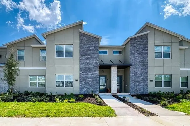 $390,000 | 400 Ocean Course Avenue, Davenport, FL 33896