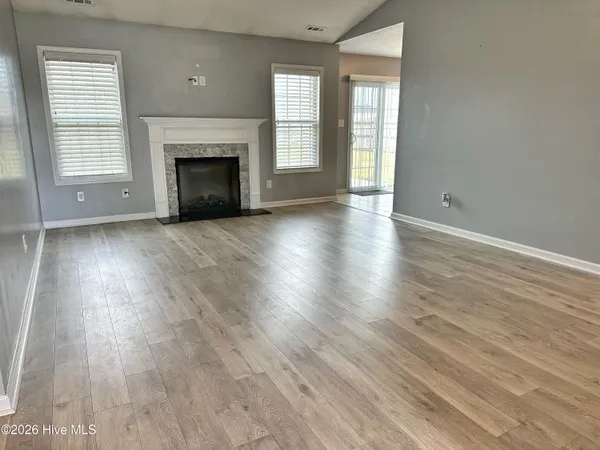 $1,900 | 144 Prelude Drive, Richlands, NC 28574