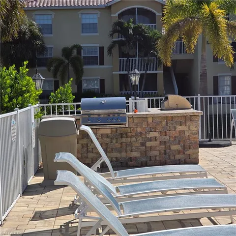 $1,475 | 4121 Residence Drive, Unit 323, Fort Myers, FL 33901