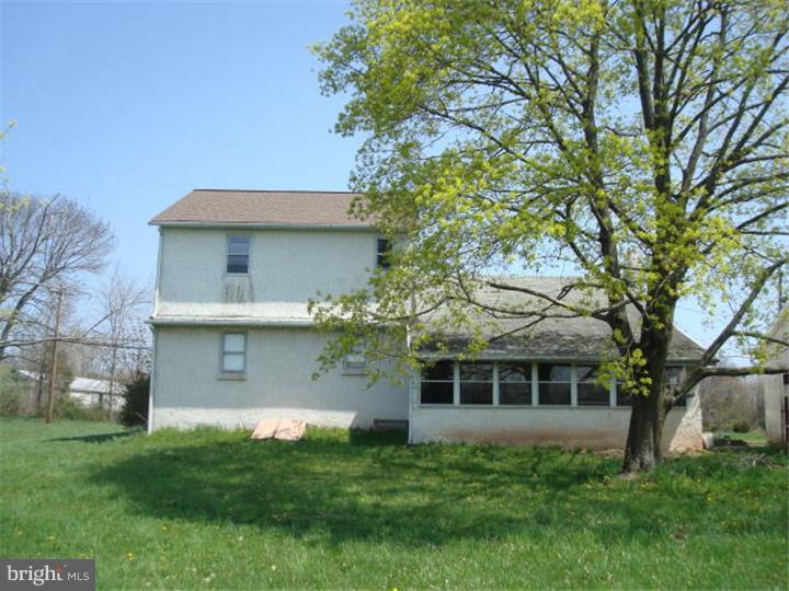 1272 Slotter Road Perkasie, PA 18944 - Photo 3 of 7 Exterior Back