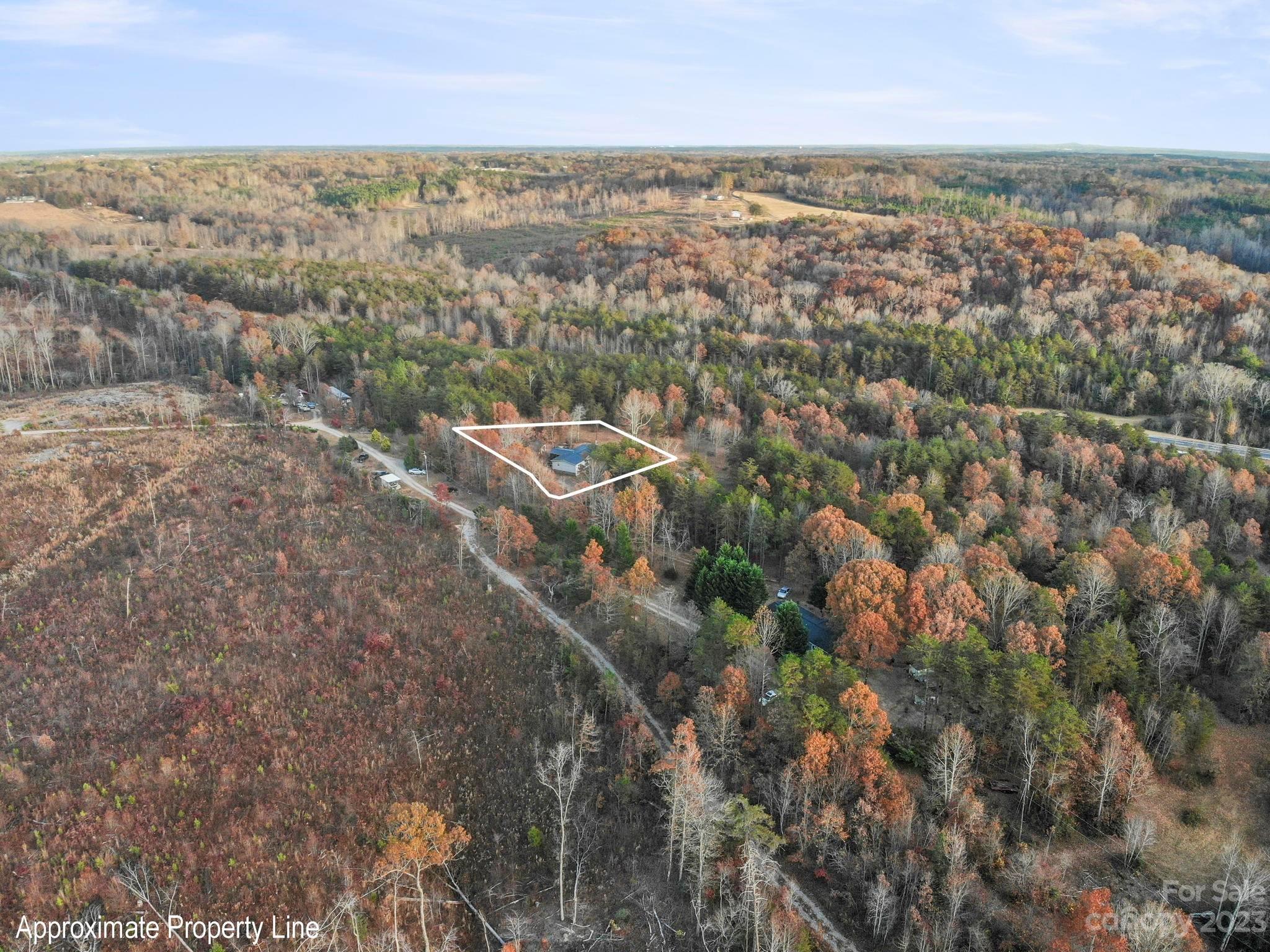 139 Phils Circle Rutherfordton, NC 28139 - Photo 35 of 37 an aerial view of multiple house
