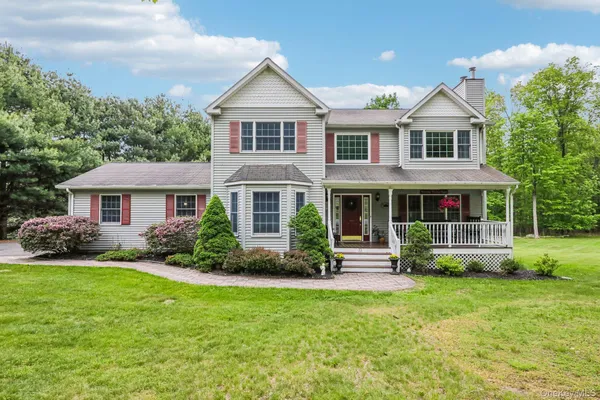 $700,000 | 33 Sutherland Drive, Highland Mills, NY 10930