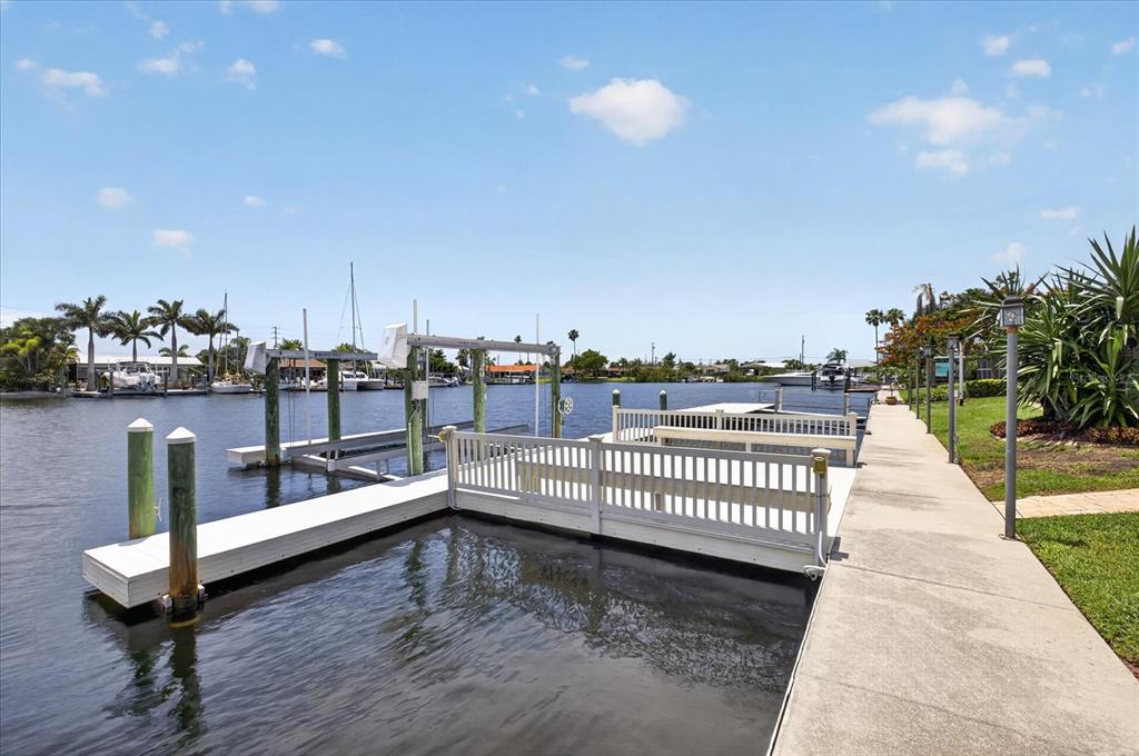 3640 Harborview Court New Port Richey, FL 34652 - Photo 78 of 95