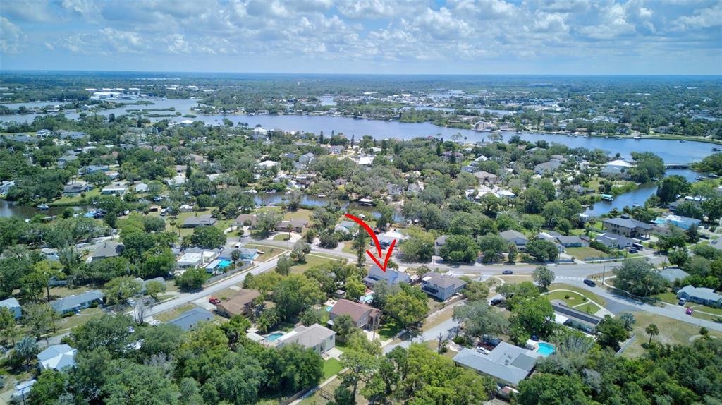 703 Riverside Drive Tarpon Springs, FL 34689 - Photo 44 of 47