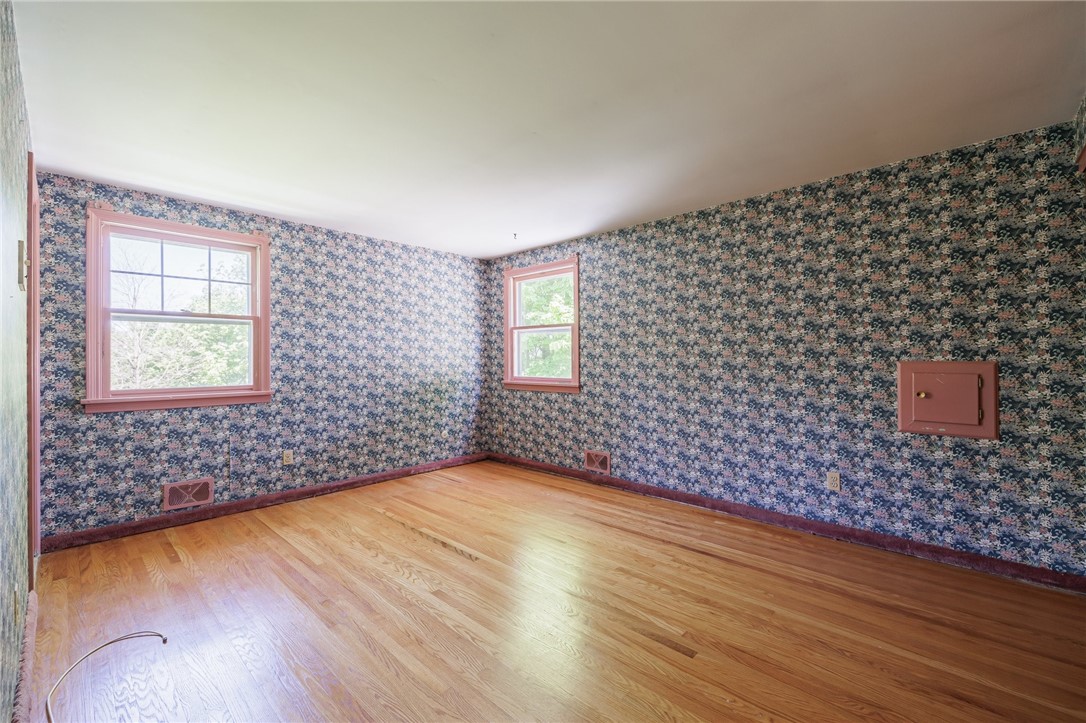 70 Clarkes Crossing Perinton, NY 14450 - Photo 22 of 29