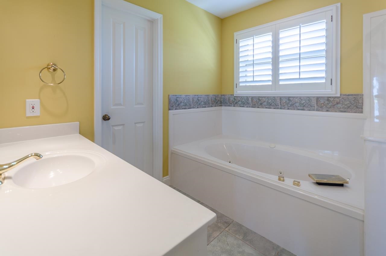 32548 River Road Orange Beach, AL 36561 - Photo 21 of 49 Gallery Image 21