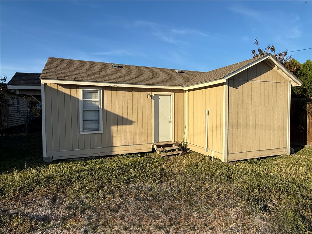 512 14th Street Corpus Christi, TX 78401 - Photo 5 of 26 Back Home