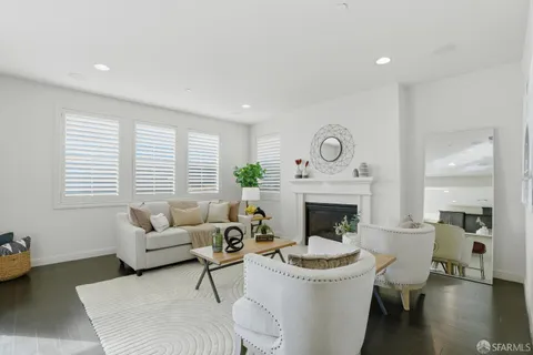 $2,099,888 | 147 Elderberry Lane, Brisbane, CA 94005