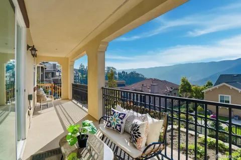 $2,099,888 | 147 Elderberry Lane, Brisbane, CA 94005