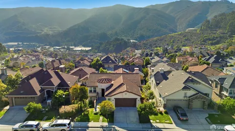 $2,099,888 | 147 Elderberry Lane, Brisbane, CA 94005