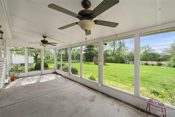 $330,000 | 12174 Lake Meade Drive, St. Louis, MO 63146