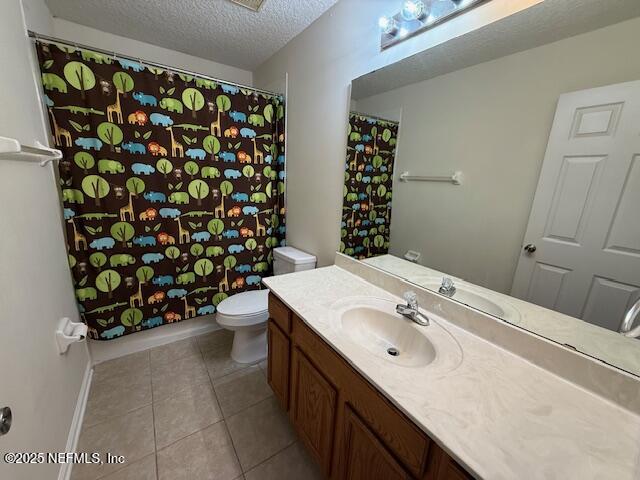 830 South Lilac Loop St. Johns, FL 32259 - Photo 29 of 40 a bathroom with a sink toilet and shower