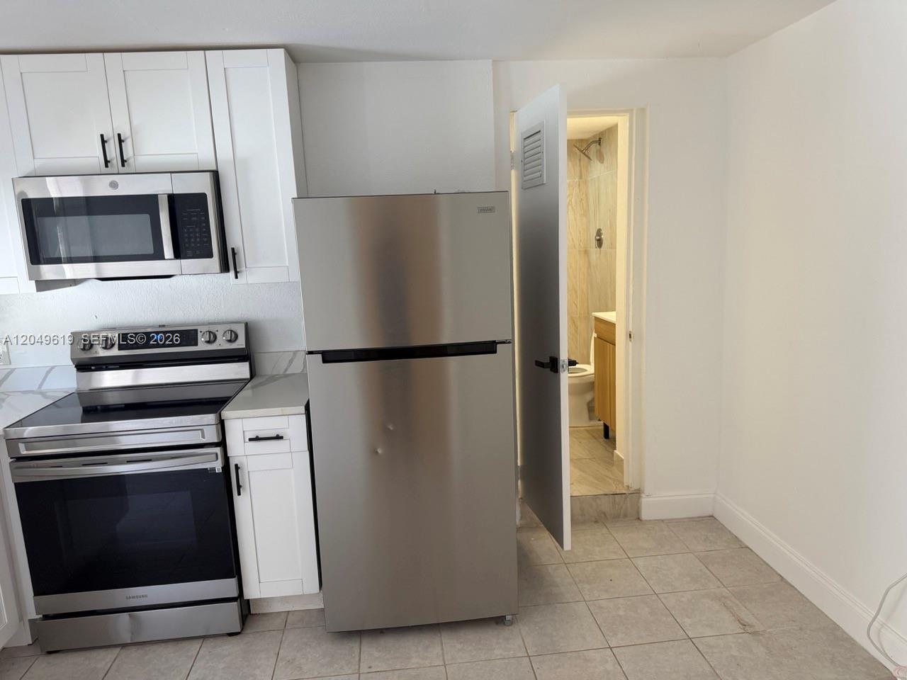 219 Southwest 21st Avenue, Unit 5 Miami, FL 33135 - Photo 5 of 11