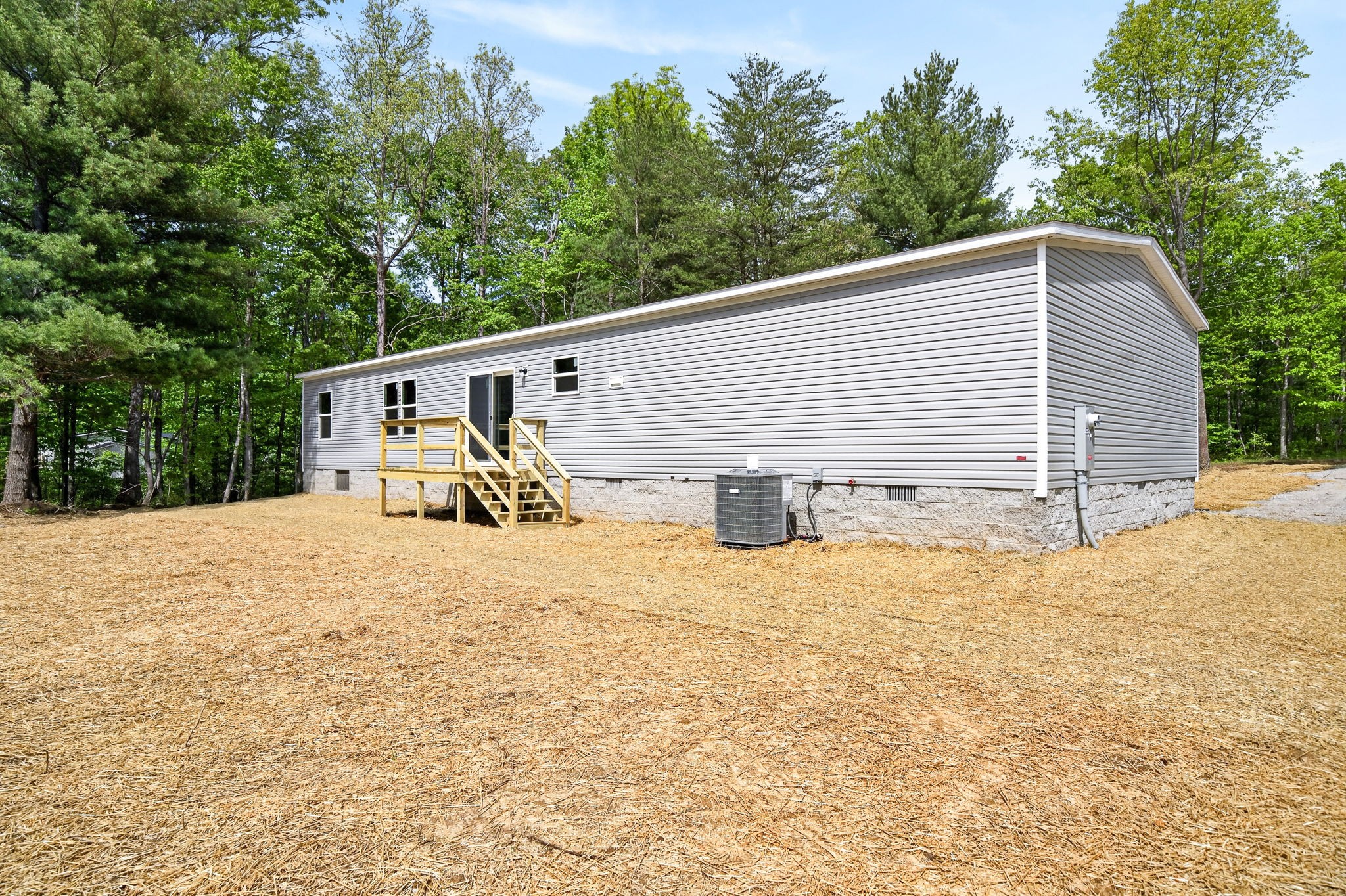 81 Ault Road Sparta, TN 38583 - Photo 5 of 22